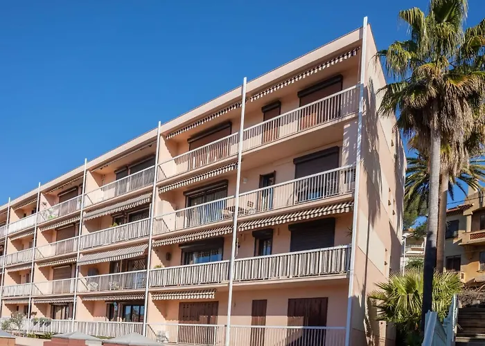 Apartment Les Pins Dores-1 By Interhome