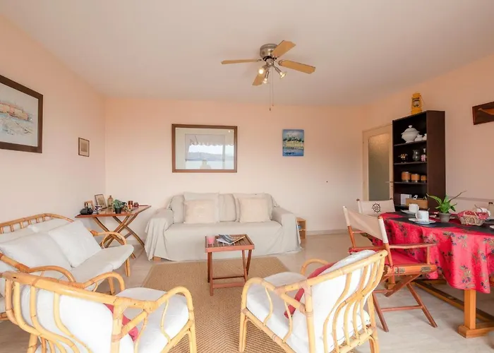 Apartment Les Pins Dores-1 By Interhome Sainte-Maxime